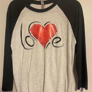 Baseball sleeve shirt